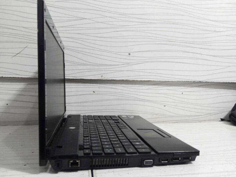 Hp i3 Second Generation 4GB RAM 250 Hdd